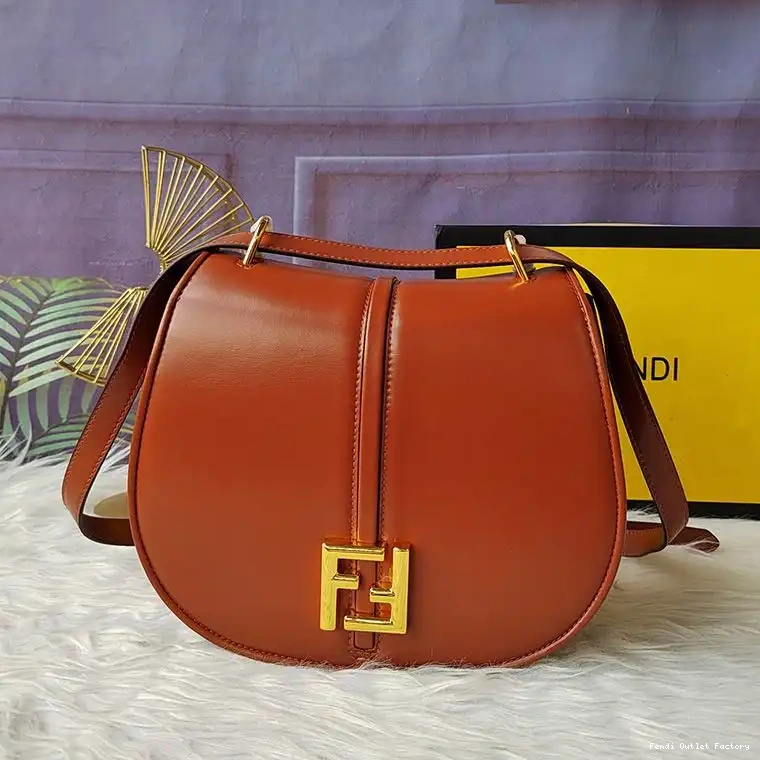Vintage HOT In Medium Fendi Brown Calf C'mon Leather Bag 0614